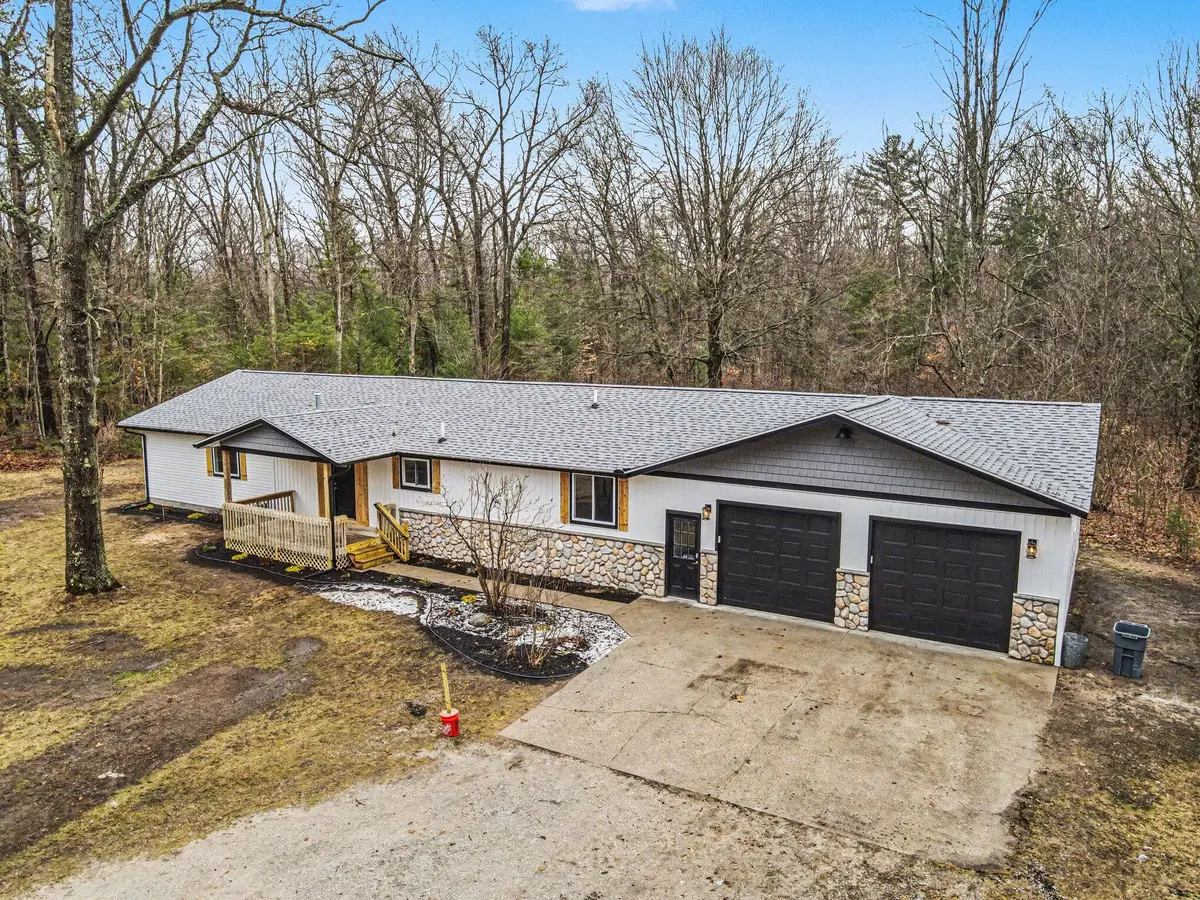 4187 W Mcmillan Road, Muskegon, MI 49445 - #1