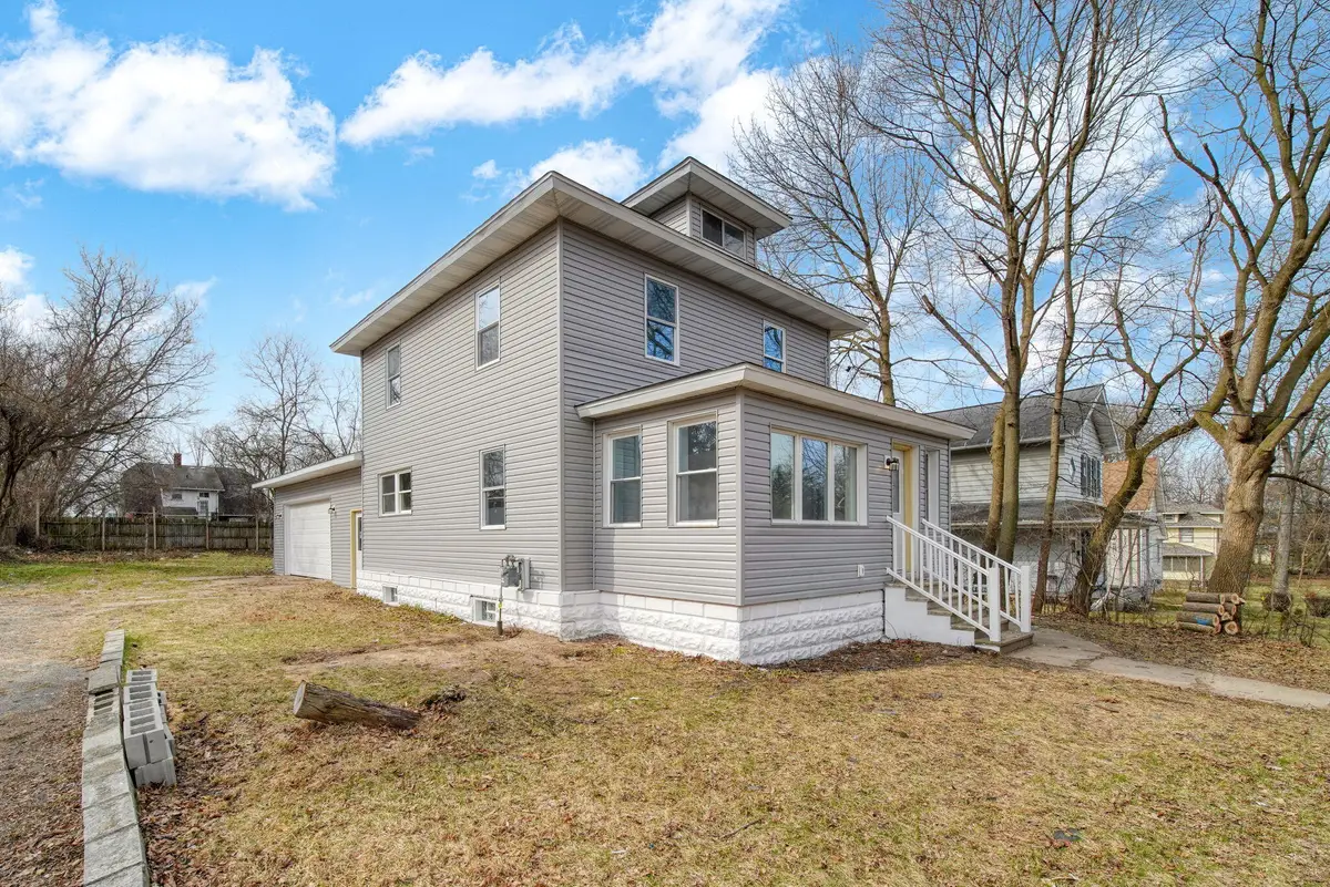 209 Damon Street, Jackson, MI 49203 - #1