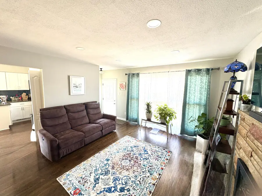 14142 Arden Street, Livonia, MI 48154 - #3