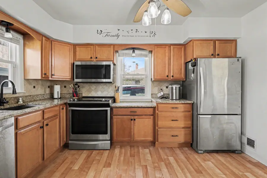 742 Riverside Drive, Battle Creek, MI 49015 - #3