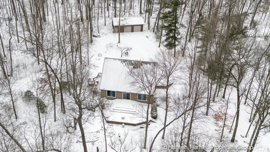 8482 S Cypress Avenue, Newaygo, MI 49337 - #2