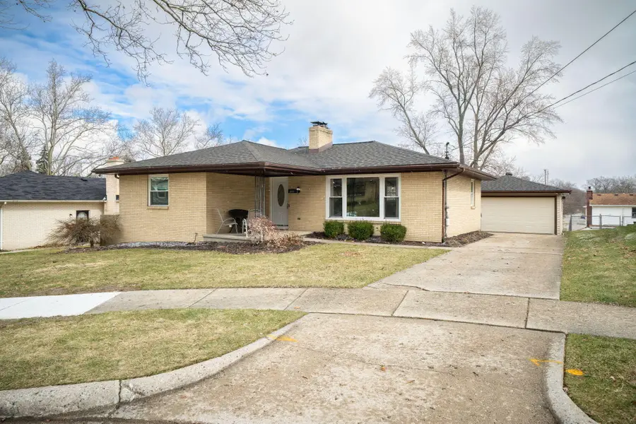 767 Beaumont Drive Nw, Grand Rapids, MI 49504 - #2