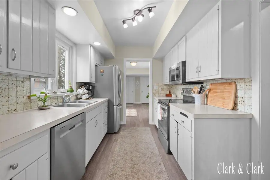 2101 Houseman Avenue Ne, Grand Rapids, MI 49505 - #3