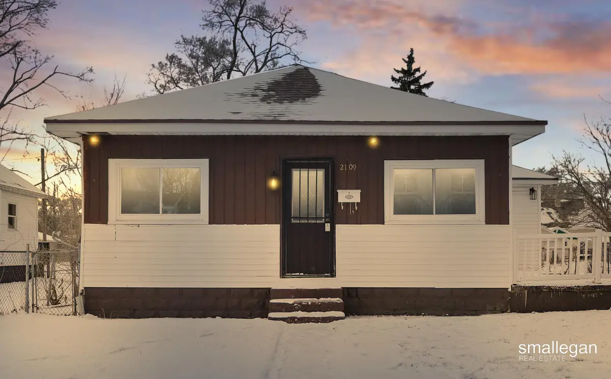2109 Hoyt Street, Muskegon, MI 49444 - #1