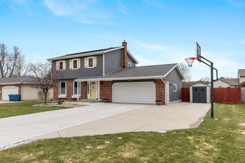 7337 Harmon Lane, Jenison, MI 49428 - #2