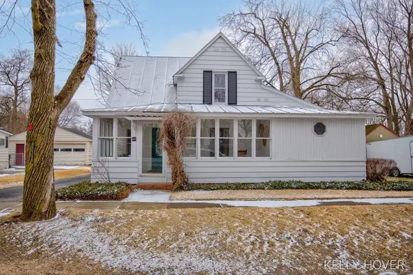 609 W Maple Street, Wayland, MI 49348