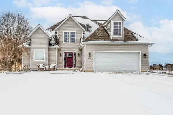 4772 Lauren Lane, St. Joseph, MI 49085