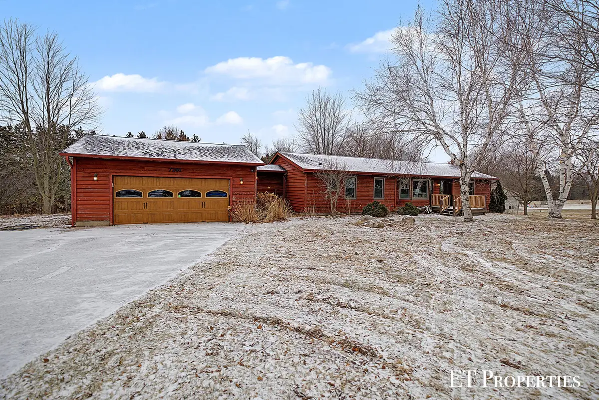 7291 County Farm Road, Greenville, MI 48838 - #1