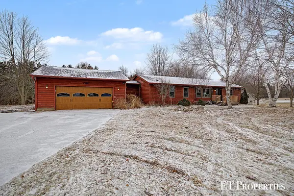 7291 County Farm Road, Greenville, MI 48838
