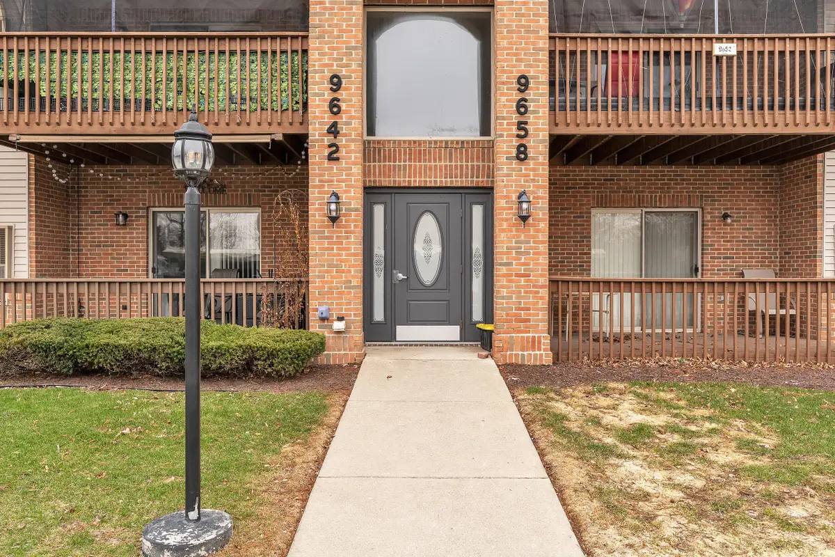 9644 Sawgrass Court, Van Buren Township, MI 48111 - #1