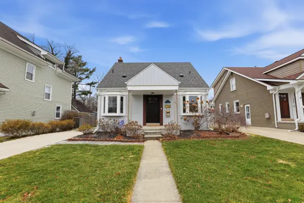 325 N Evergreen Street, Plymouth, MI 48170