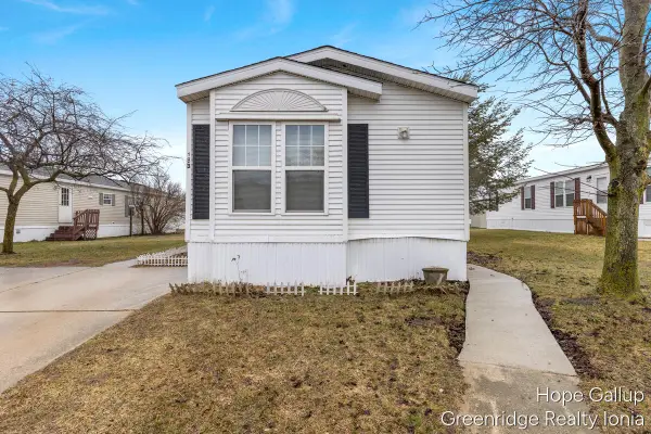 360 E Tuttle Road #183, Ionia, MI 48846