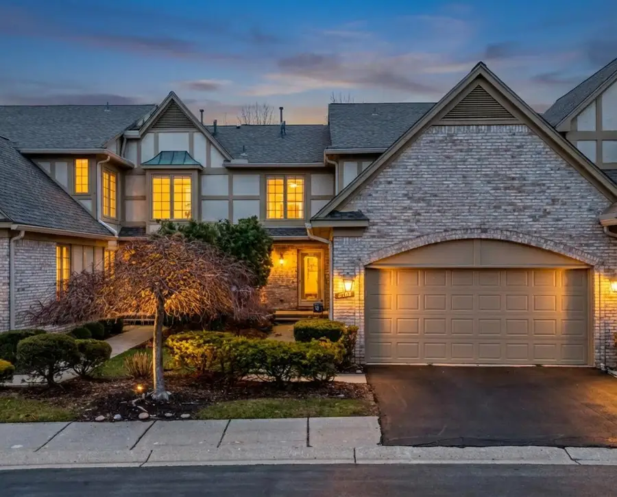 2705 Maitland Drive, Ann Arbor, MI 48105 - #2