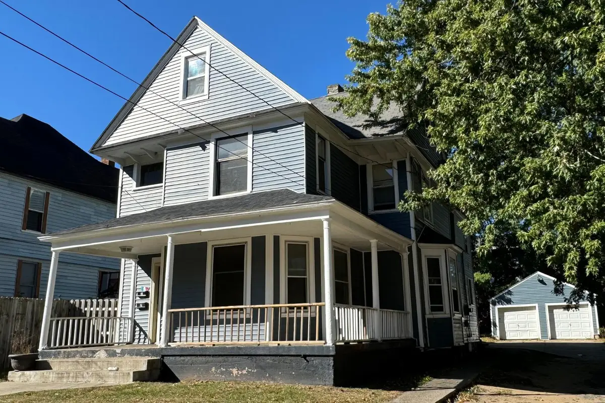 823 Geneva Avenue Se, Grand Rapids, MI 49507 - #1