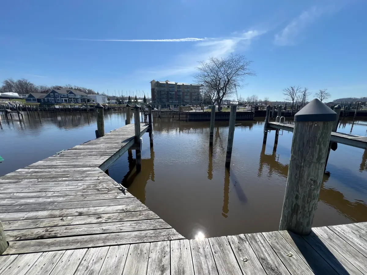 300 Oak Street #40, South Haven, MI 49090 - #1