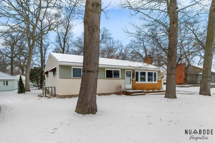 3447 Chippewa Drive, Norton Shores, MI 49441 - #3