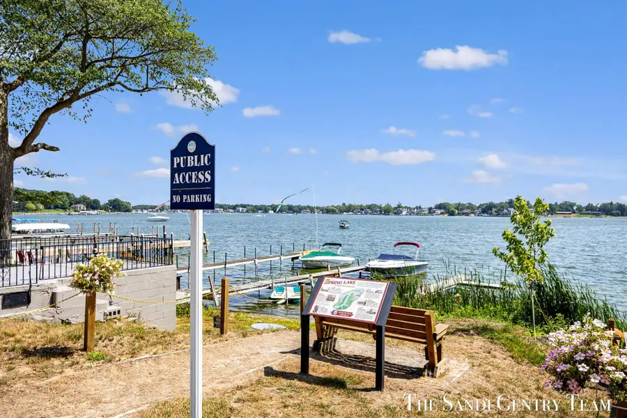 17545 Reenders Street, Spring Lake, MI 49456 - #3