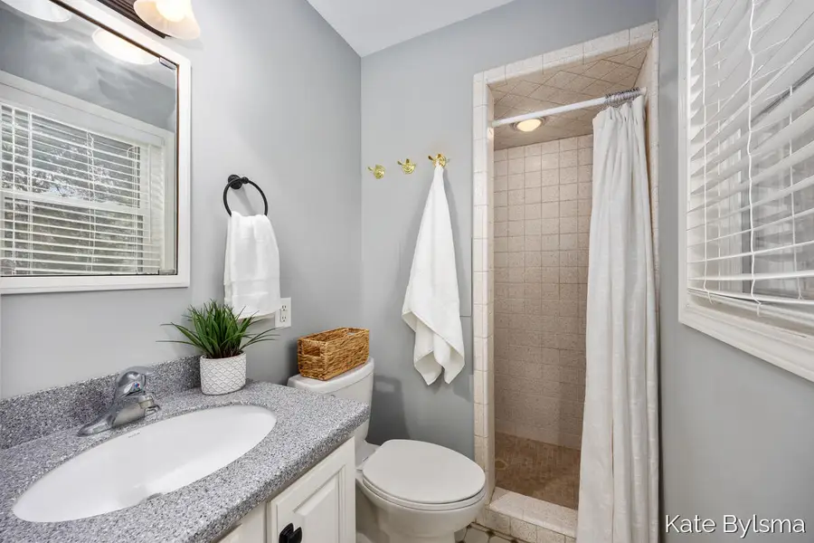 3464 Hidden Hills Avenue Se, Grand Rapids, MI 49546 - #3