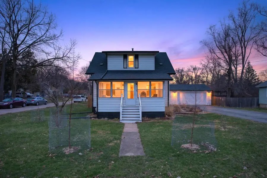 2126 W Franklin Street, Jackson, MI 49203 - #3