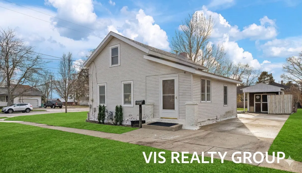 319 Visser Street, Spring Lake, MI 49456 - #1