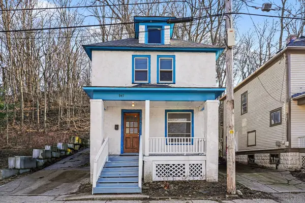 947 Bellevue Place, Kalamazoo, MI 49007