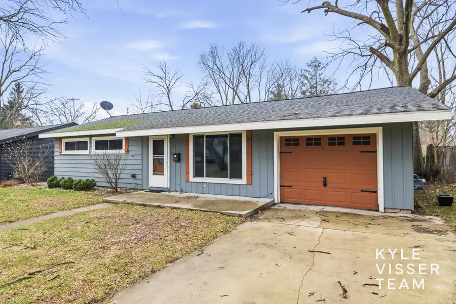 1661 Herrick Avenue Ne, Grand Rapids, MI 49505 - #2