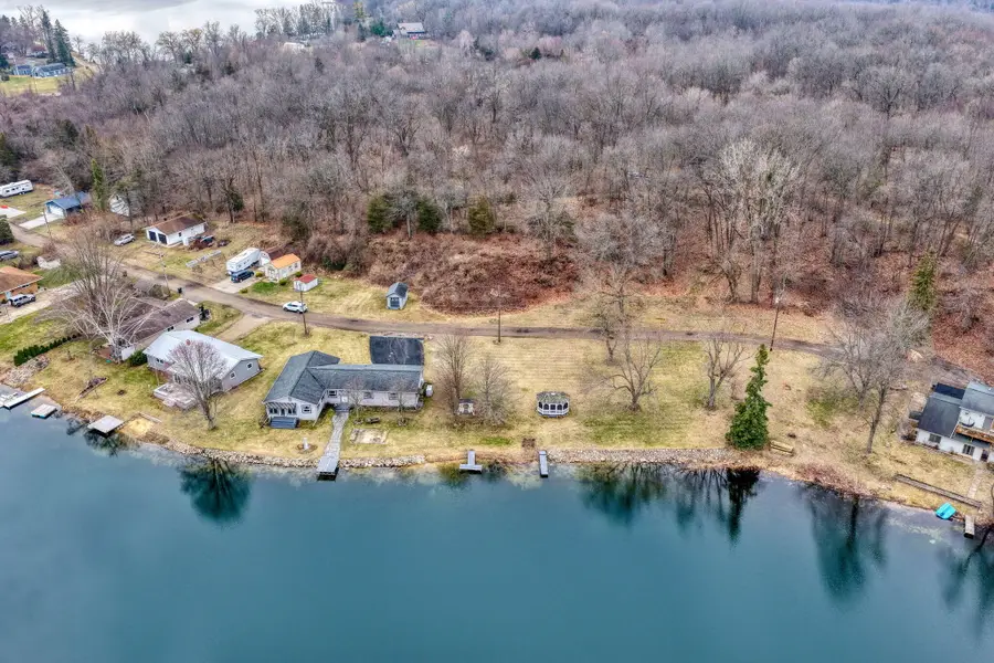 228 Oak Grove Drive, Brooklyn, MI 49230 - #3