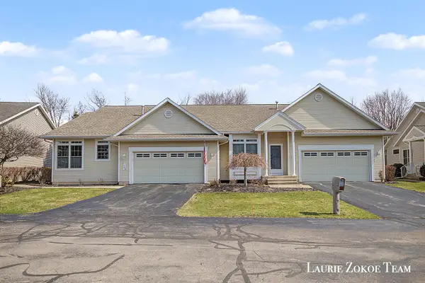 1062 Kensington Street Nw, Grand Rapids, MI 49534