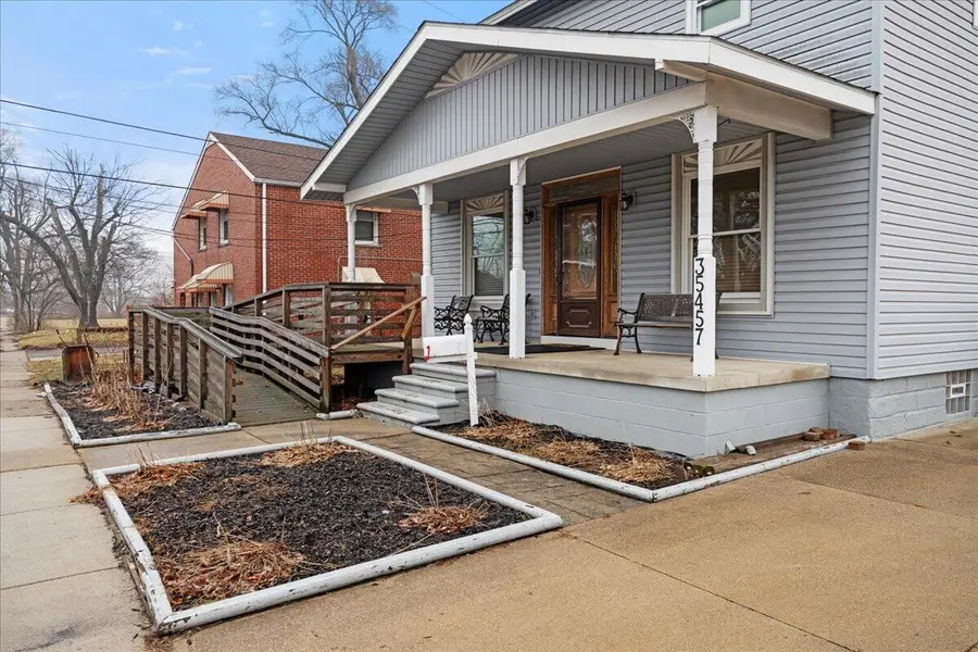 35457 Brush Street, Wayne, MI 48184 - #3