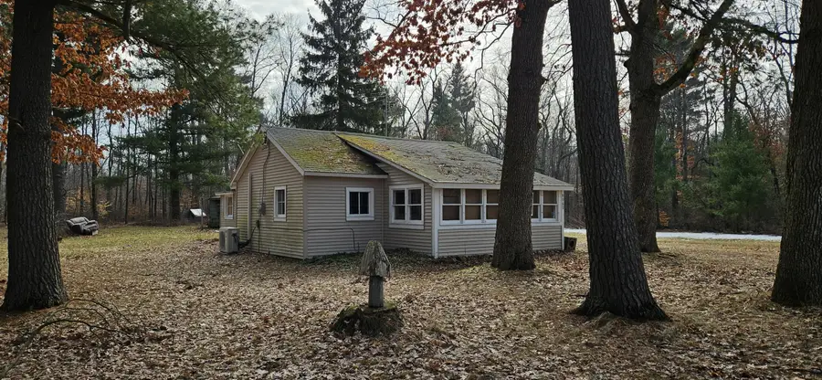 9960 Dagget Road, Howard City, MI 49329 - #2