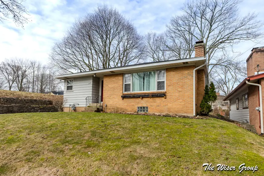 1435 Diamond Avenue Ne, Grand Rapids, MI 49505 - #3