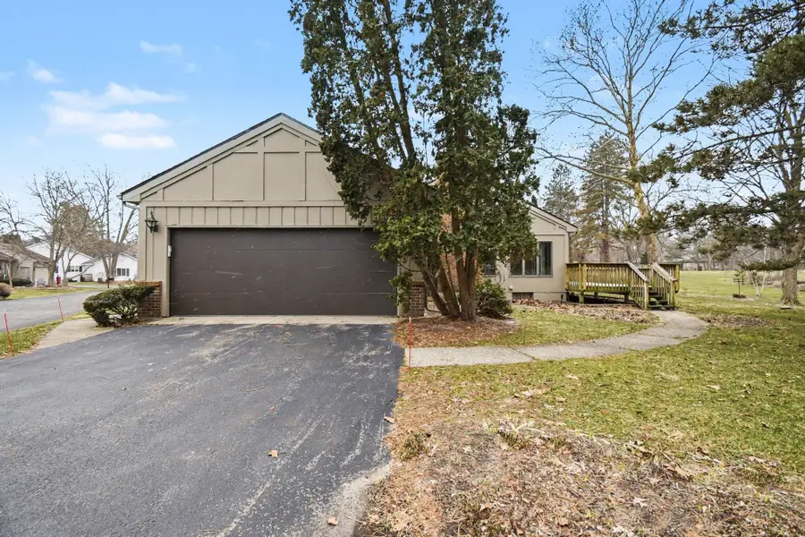 6349 Greenway Drive Se, Grand Rapids, MI 49546 - #2