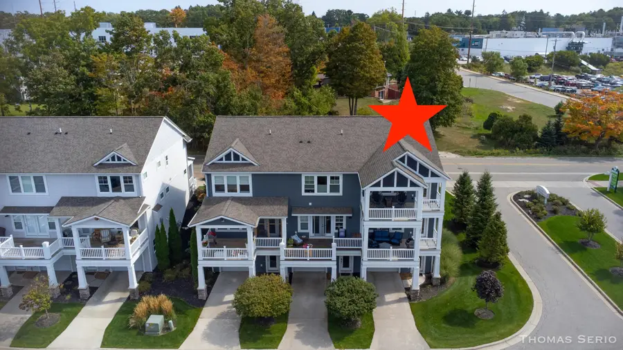 940 S Lake Street, Whitehall, MI 49461 - #3