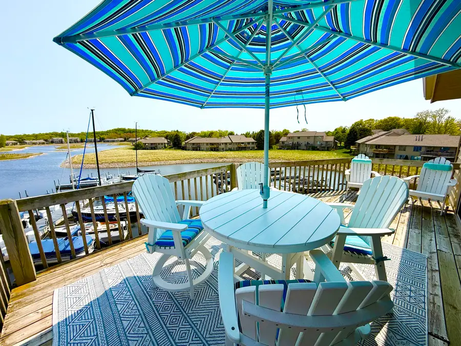 3633 Marina View Point, Muskegon, MI 49441 - #3