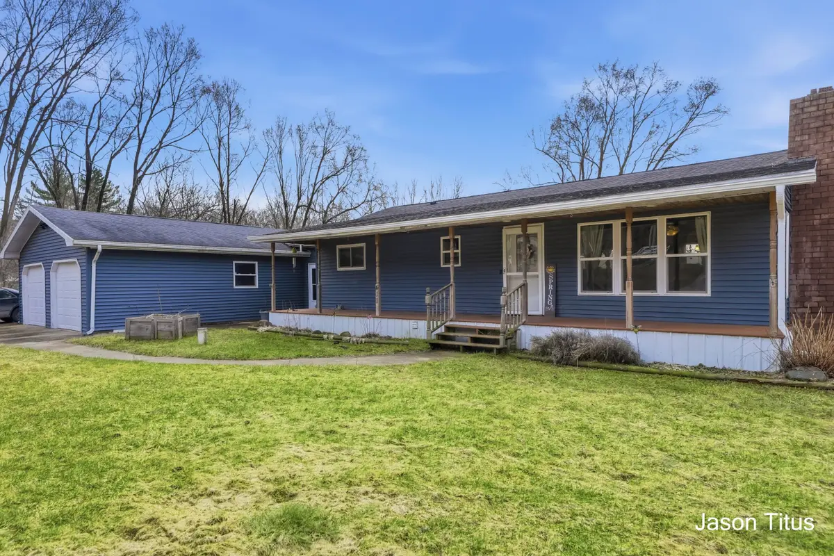 411 Hill Street, Ionia, MI 48846 - #1