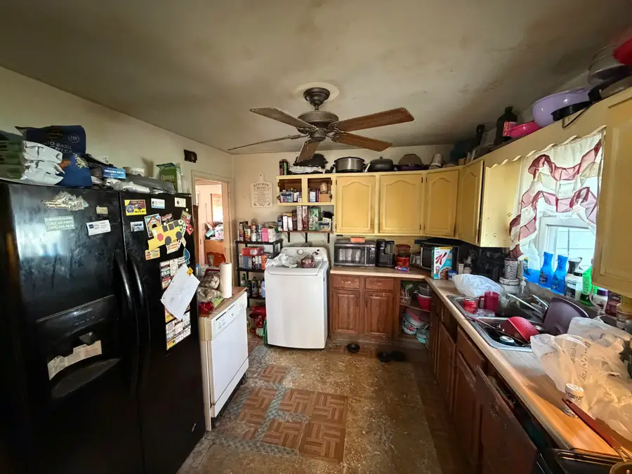 132 Lilac Street, Paw Paw, MI 49079 - #3