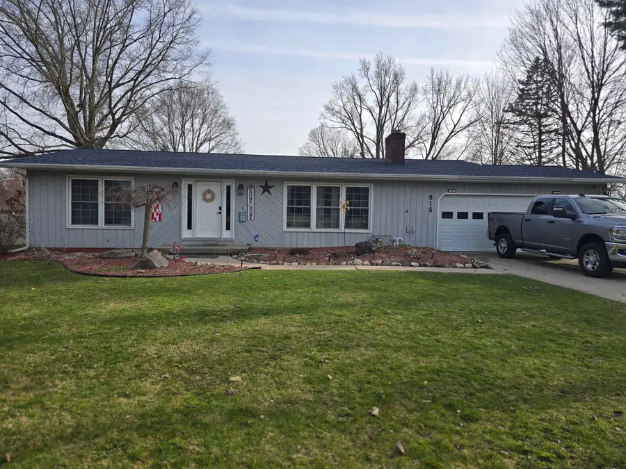 915 Grand Avenue, Sturgis, MI 49091 - #2