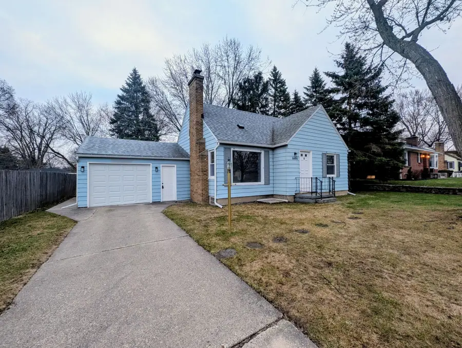 3504 Poinsettia Avenue Se, Grand Rapids, MI 49508 - #2