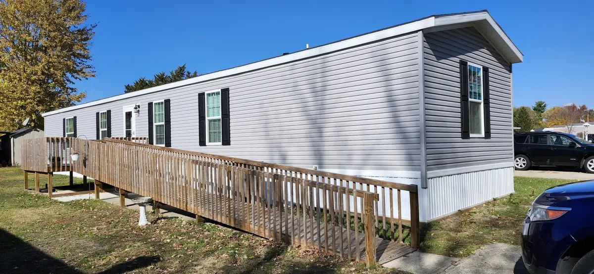 24995 U.s. 12, Edwardsburg, MI 49112 - #1