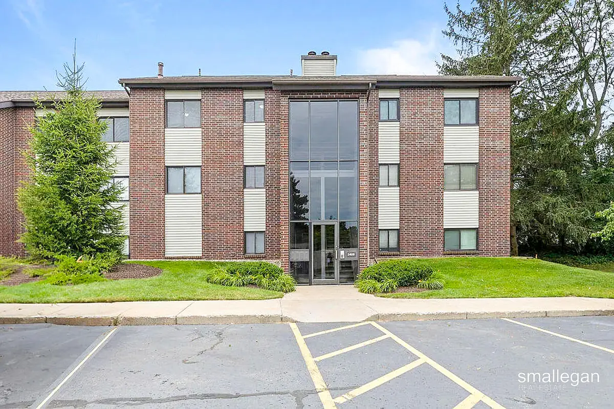3406 Devonwood Hills Ne #E, Grand Rapids, MI 49525 - #1
