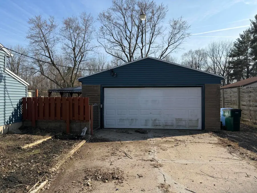 1001 Ferley Street, Lansing, MI 48911 - #2