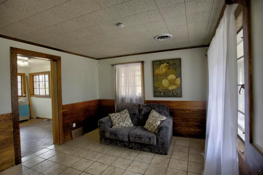 4491 S Jackson Road, Jackson, MI 49201 - #3