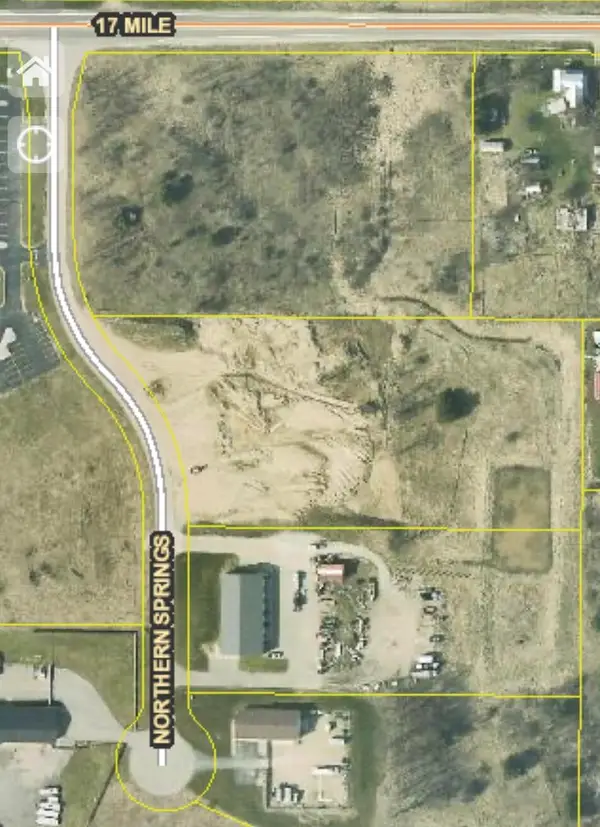 13880 Northern Springs Drive Ne, Cedar Springs, MI 49319