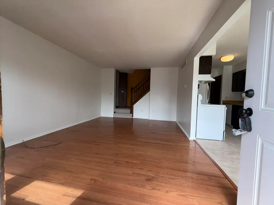 2884 Roundtree Boulevard #Bldg 16, Unit 105, Ypsilanti, MI 48197 - #3