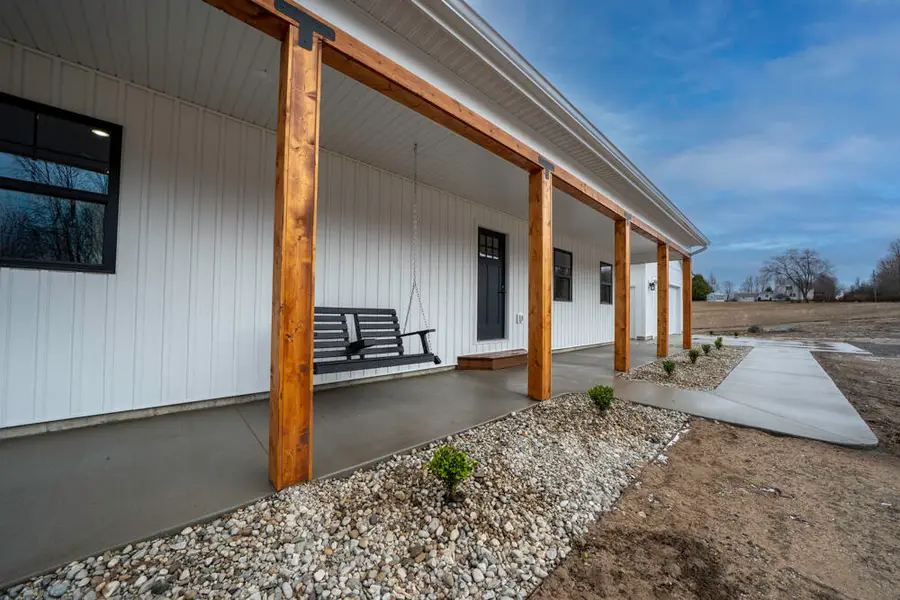 586 W Buchanan Road, Shelby, MI 49455 - #2