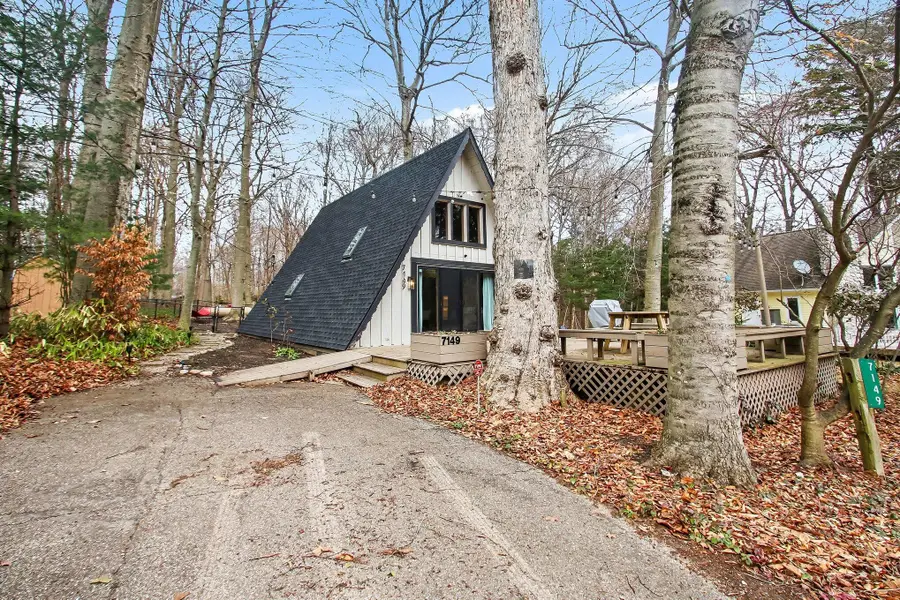 7149 Maple Avenue, South Haven, MI 49090 - #2