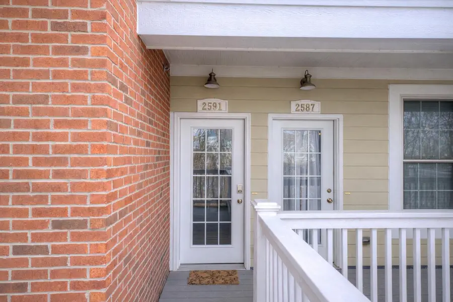 2591 W Towne Street, Ann Arbor, MI 48103 - #2