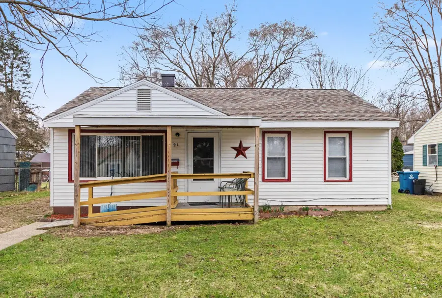 91 N Cedar Avenue, Battle Creek, MI 49037 - #2