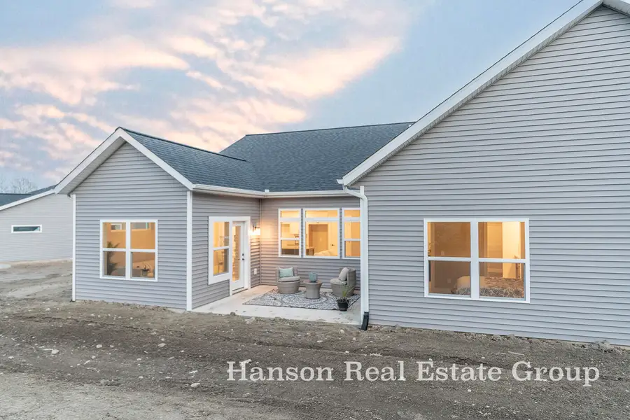 1405 Center Hill Road Se #33, Lowell, MI 49331 - #3