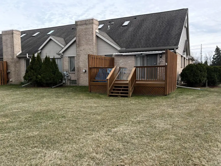 290 Edington Circle, Canton, MI 48187 - #3